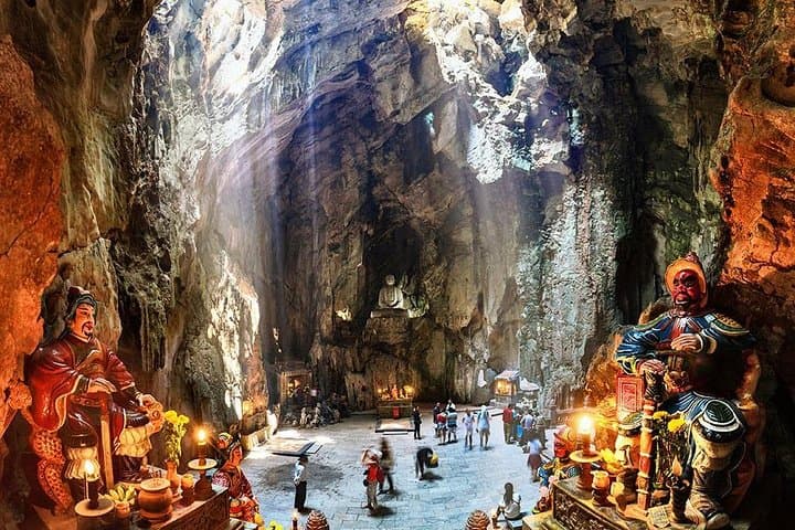 Hue to Dn/Hoi An via Hai Van Pass & Monkey Mountain or vice versa