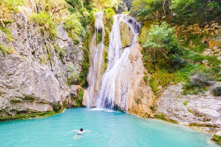 Hiking in Polilimnio Waterfalls