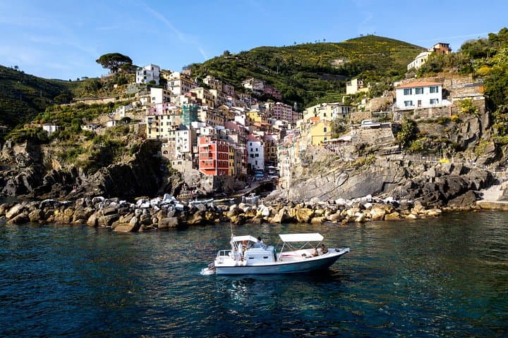 Day Boat Tour Cinque Terre & Porto Venere