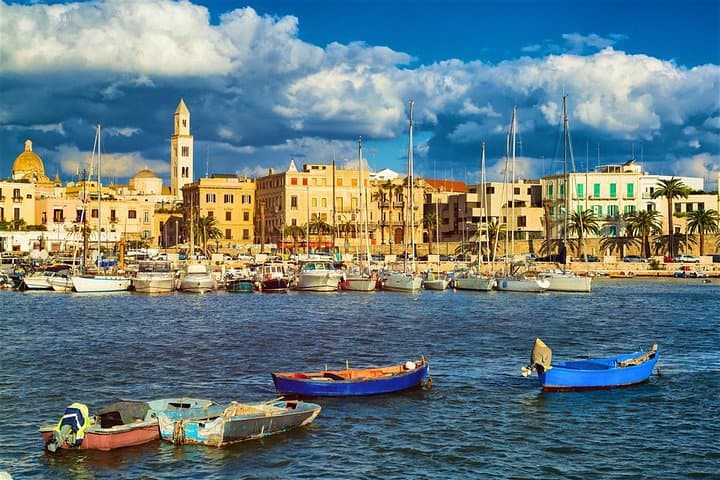 Walking tour of Bari *private tour*