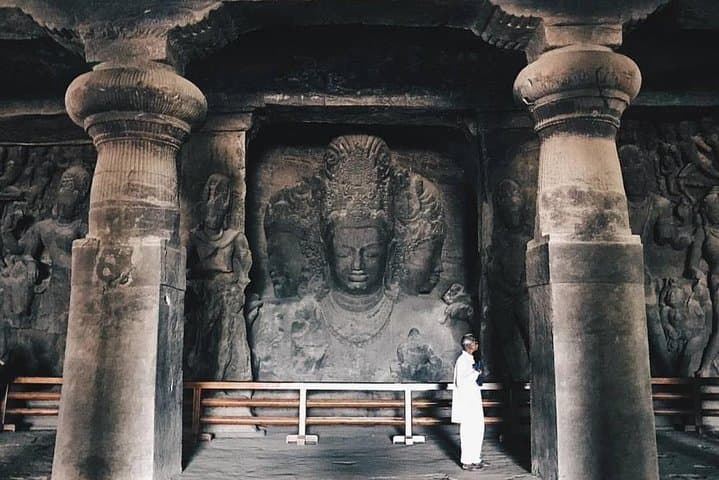 Private Elephanta Tour with Mumbai Sightseeing Including AC vehicle