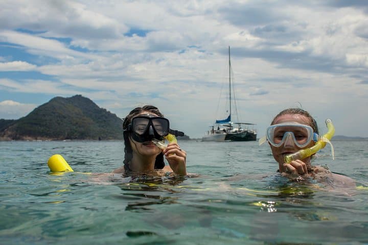Marine Discovery + Snorkeling Cruise - Port Stephens