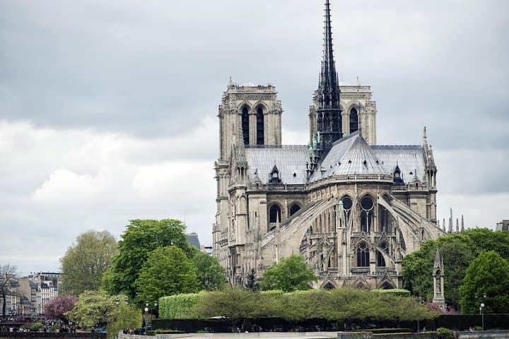 One day Private Round Tour to Paris from Le Havre Port
