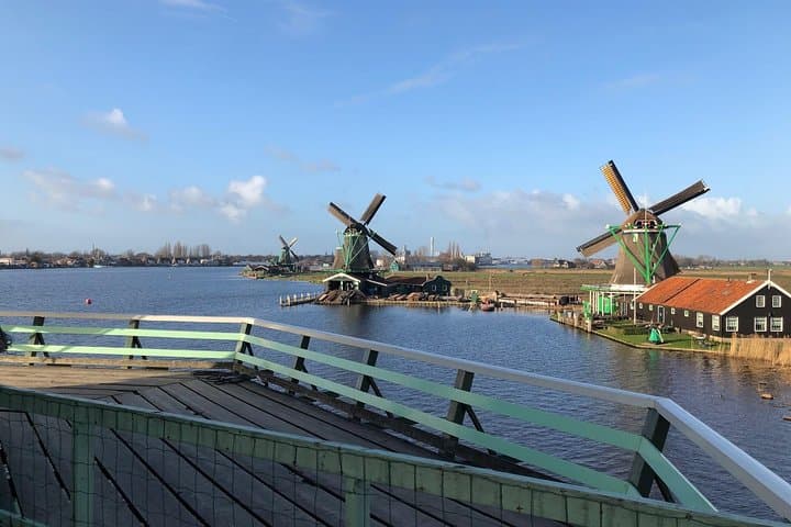 Windmill village Zaanse Schans guided tour Amsterdam region