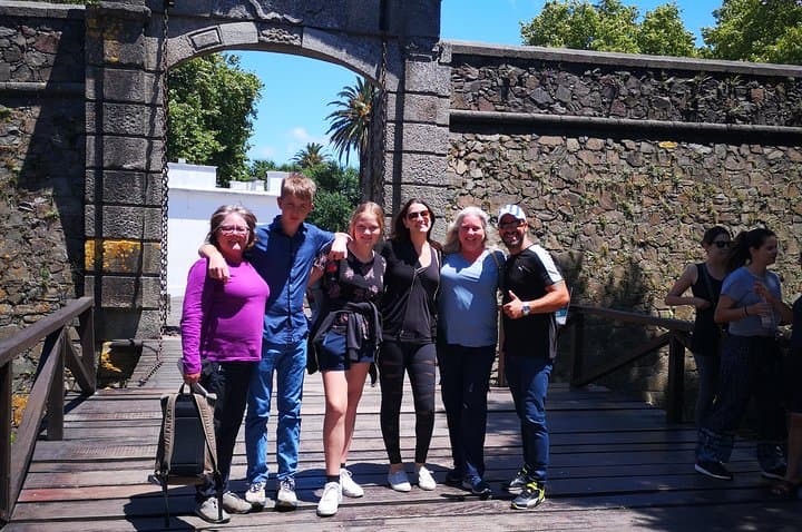 Live Colonia del Sacramento – Full Day Tour with Local Guide