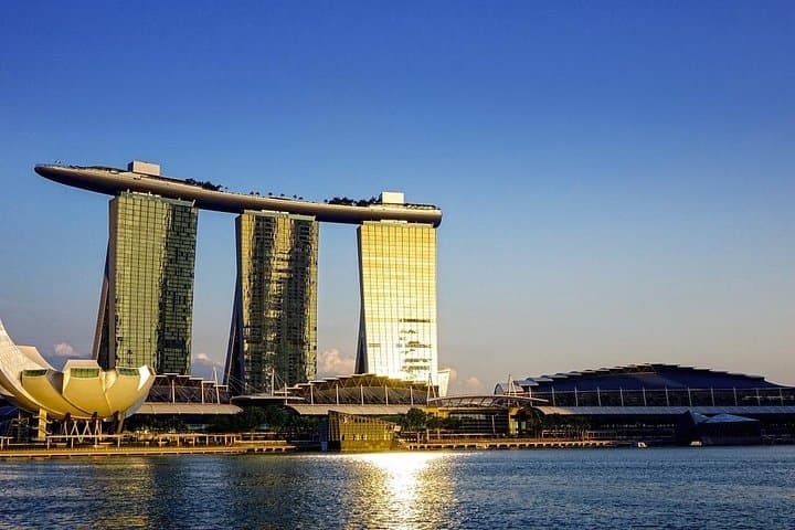 8 Hours - Singapore Tour in Private Car or Minibus with Driver