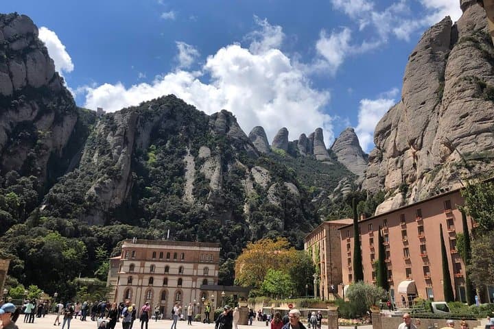 Montserrat Private Tour from Barcelona with Pick-up