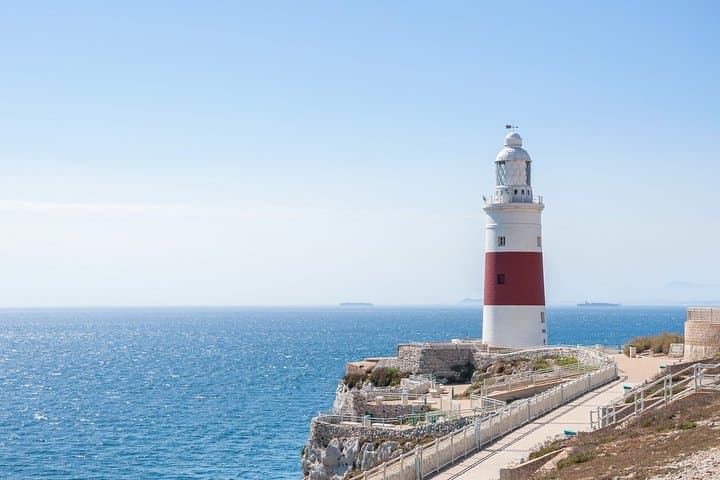 Gibraltar Rock Tour with WWII Tunnels 