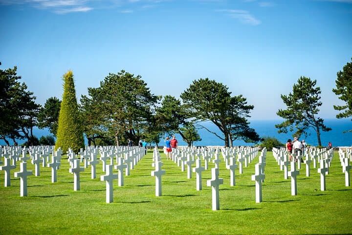 Le Havre to Normandy D-Day : Small Group Private Tour