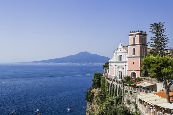 Day Trip of Pompeii, Sorrento and Positano from Naples/Salerno