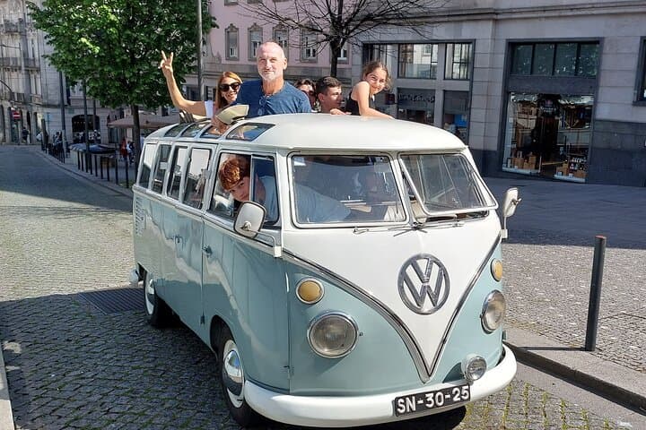 Porto: Exclusive Sightseeing Tour - VW Kombi (2 to 8 people) 
