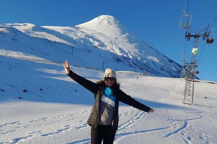 Tour Osorno Volcano and Petrohue Jumps / English