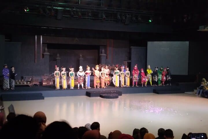 Prambanan Temple & Ramayana Ballet Show or Alternative Evening