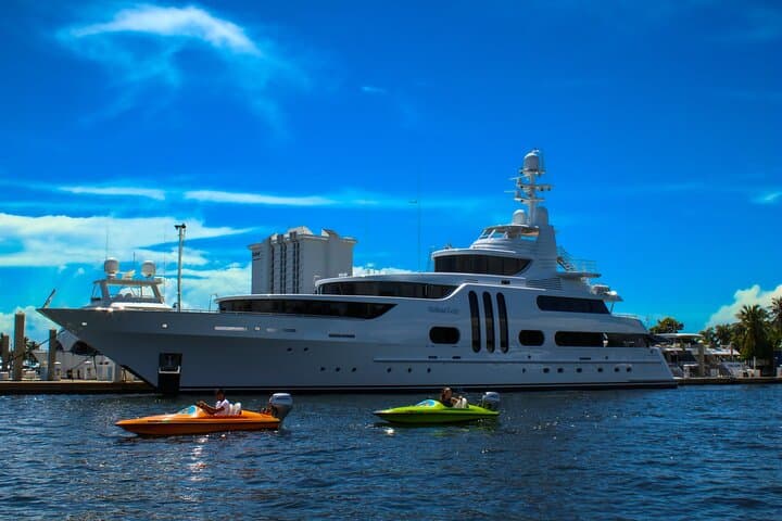 Mini Powerboat Rental