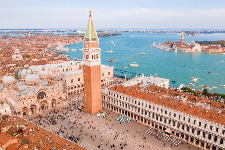 Skip-the-Line: Doge's Palace & St. Mark's Basilica Fully Guided Tour