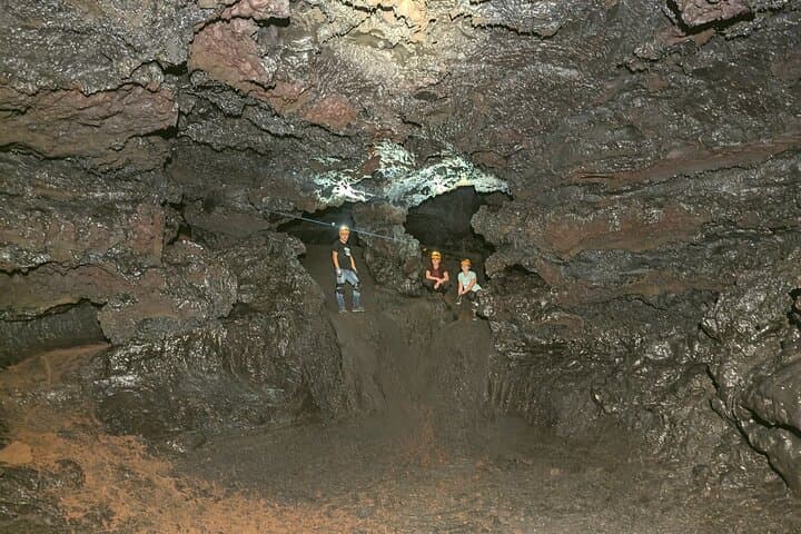 Discovery of the lava tubes 2004 of Piton de la Fournaise