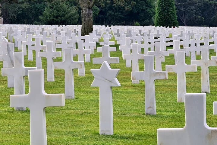 All-in-One Normandy D-Day Landing Beaches and Lunch from Le Havre