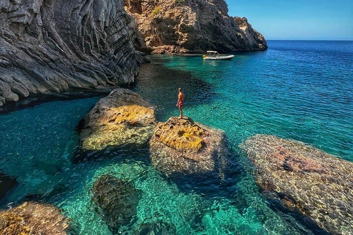 Combo : Boat, 4x4, hiking in Es Vedra for sunset
