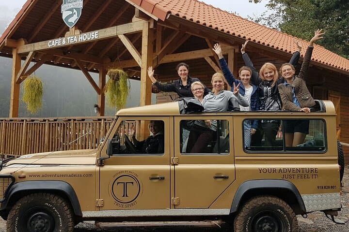 Private Full Day 4X4 Experience: East or West