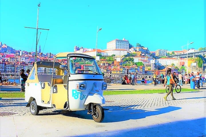 Cruise Shore Excursion - Private Tuk Tuk Tour to the Historic Center