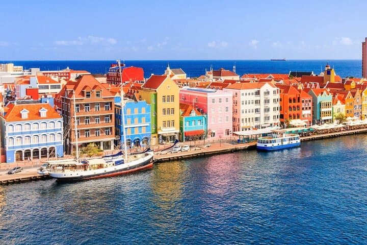 Colors & Flavors: City, Culture & Authentic Blue Curaçao Tasting