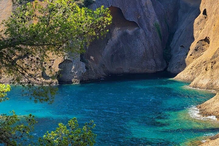 Private Day Trip between St Cyr and Cassis!