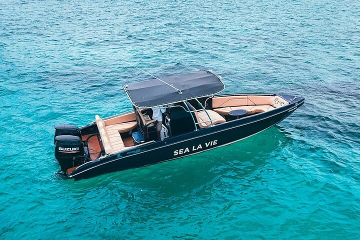 Private Full-Day Luxury Boat Rental Rosario Islands