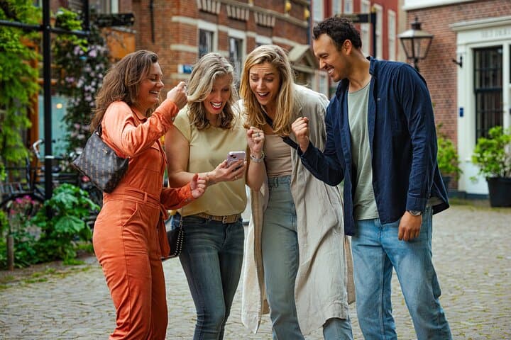 Discover Texel (Den Burg) with Self-Guided Outside Escape game
