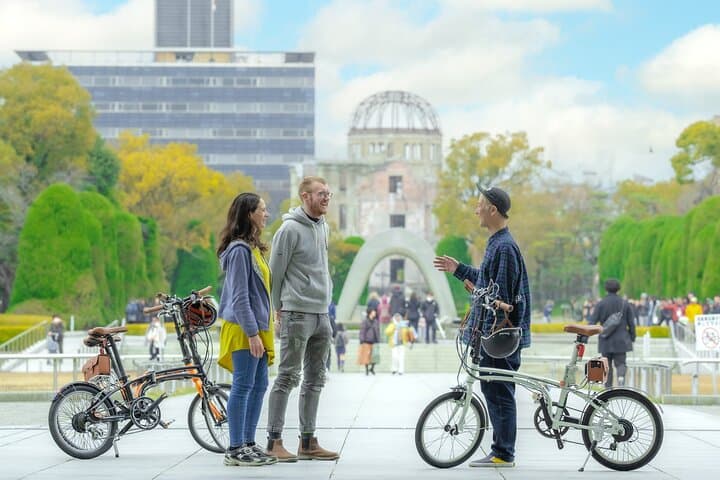 Hiroshima 2hr Peace Cycling Tour with Local Guide 