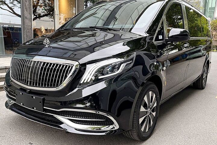 Manila Ninoy Aquino Airport (MNL) Private Transfer to Manila City