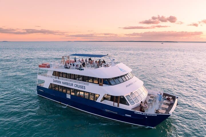 Charles Darwin Dinner Cruise