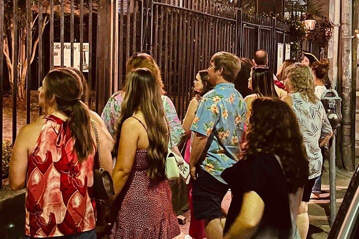 Charleston Haunted Booze and Boos Ghost Walking Tour 