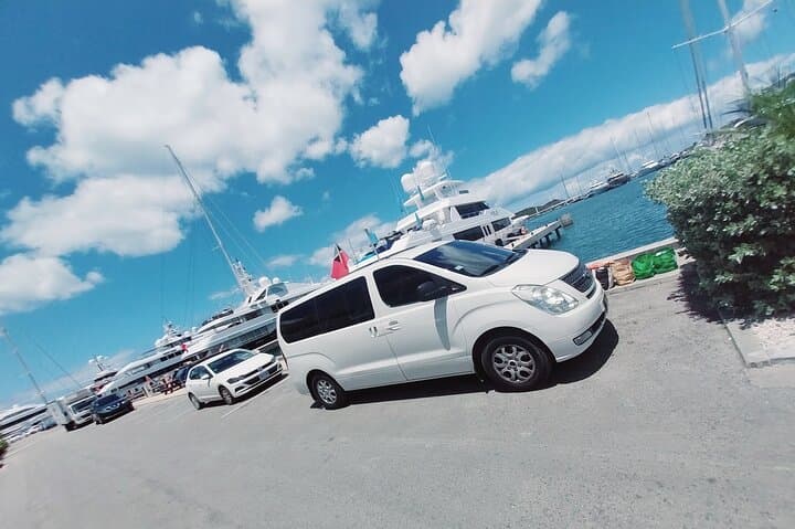 Transportation Services in St Maarten 