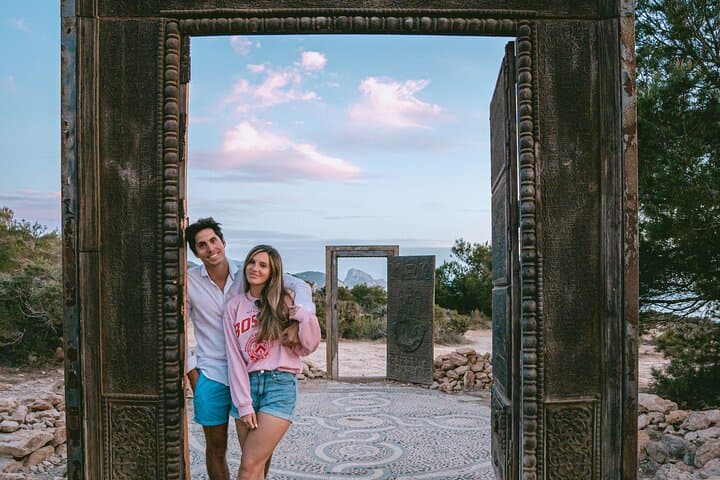 TOUR around the JEWELS of IBIZA SALT BEDS, ES VEDRA, TIME & SPACE