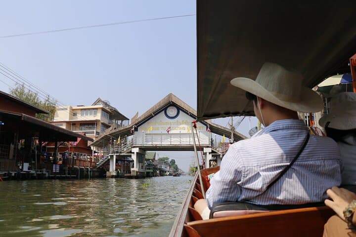 Day Trip to Bangkok Floating Market & Maeklong Railway