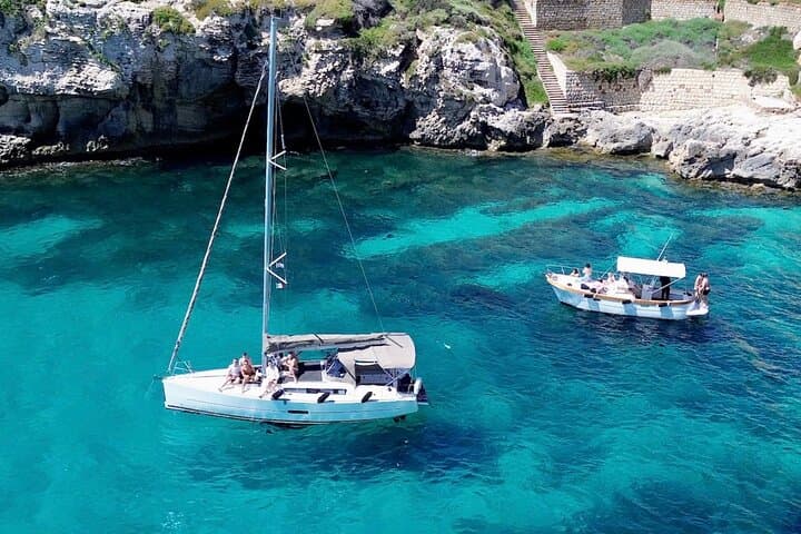 Cagliari: Sailing Tour, Snorkeling, and Prosecco Toast