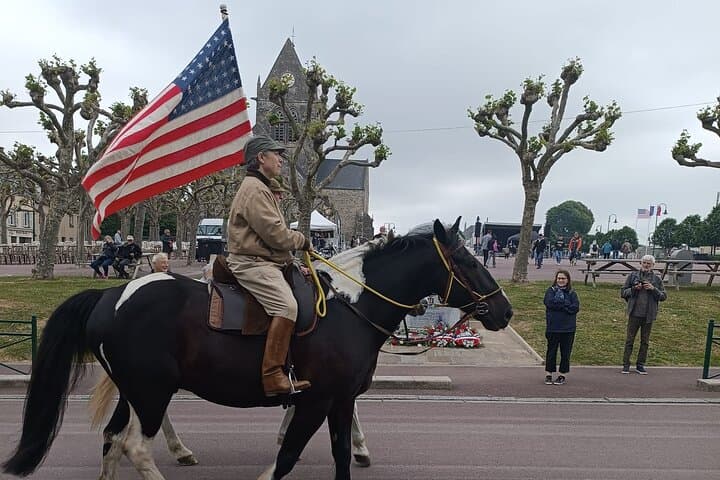 Le Havre to Normandy D-Day : Small Group Private Tour